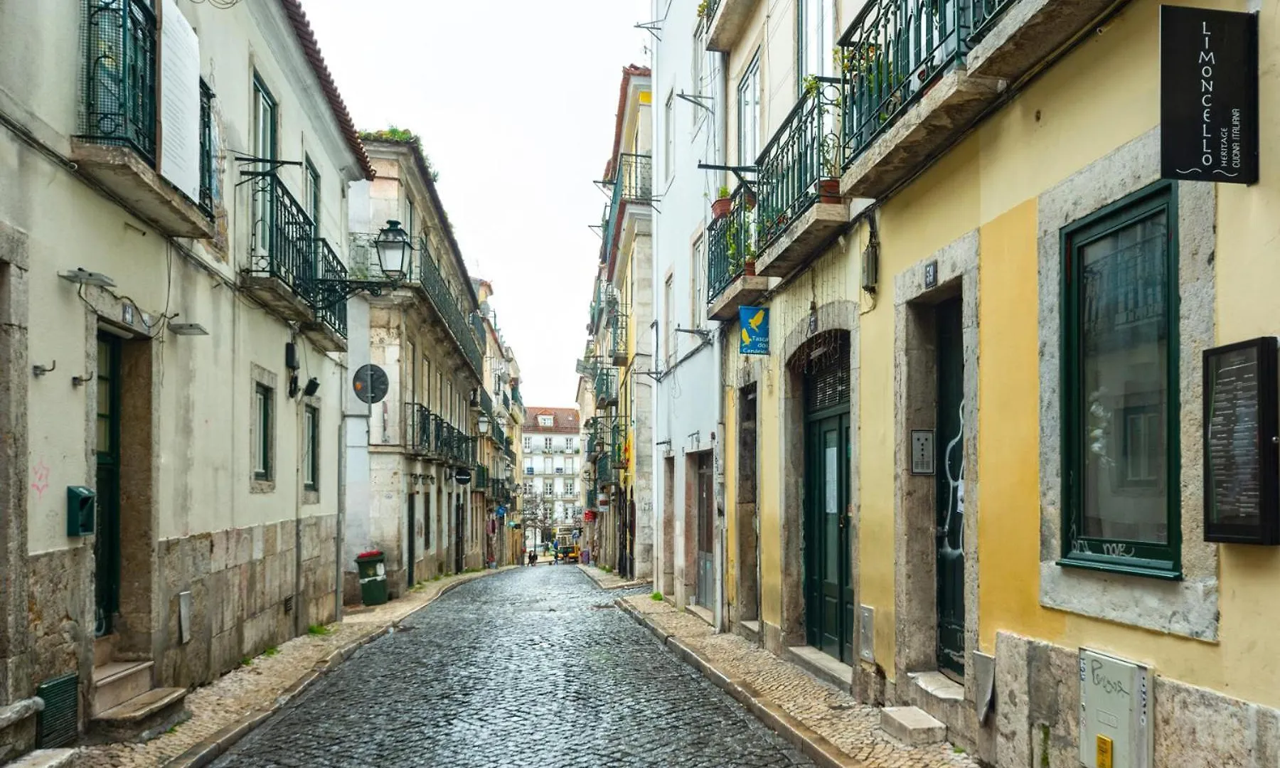 Apartment In Bairro Alto 1 - Lisbon Charm