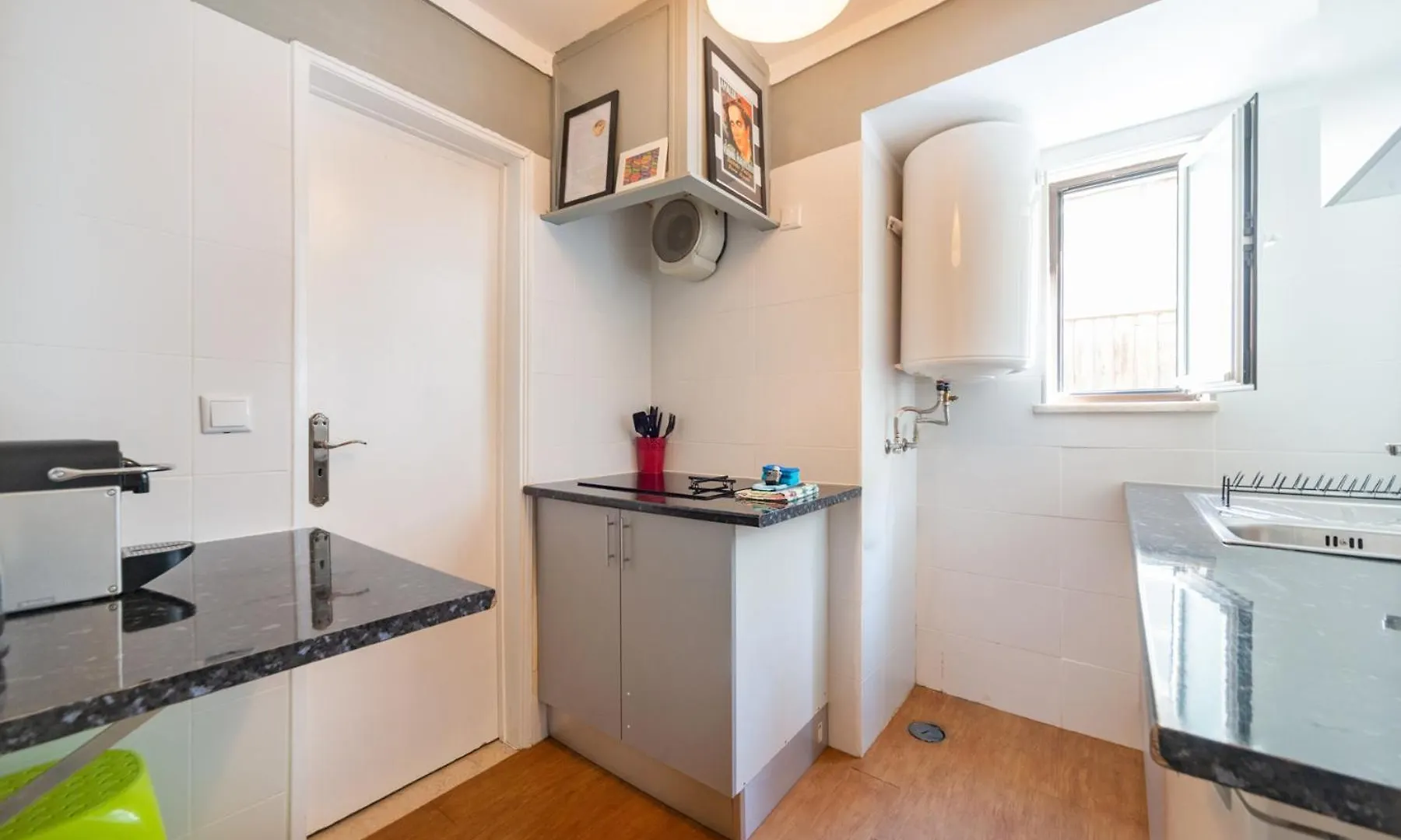Apartment In Bairro Alto 1 - Lisbon Charm