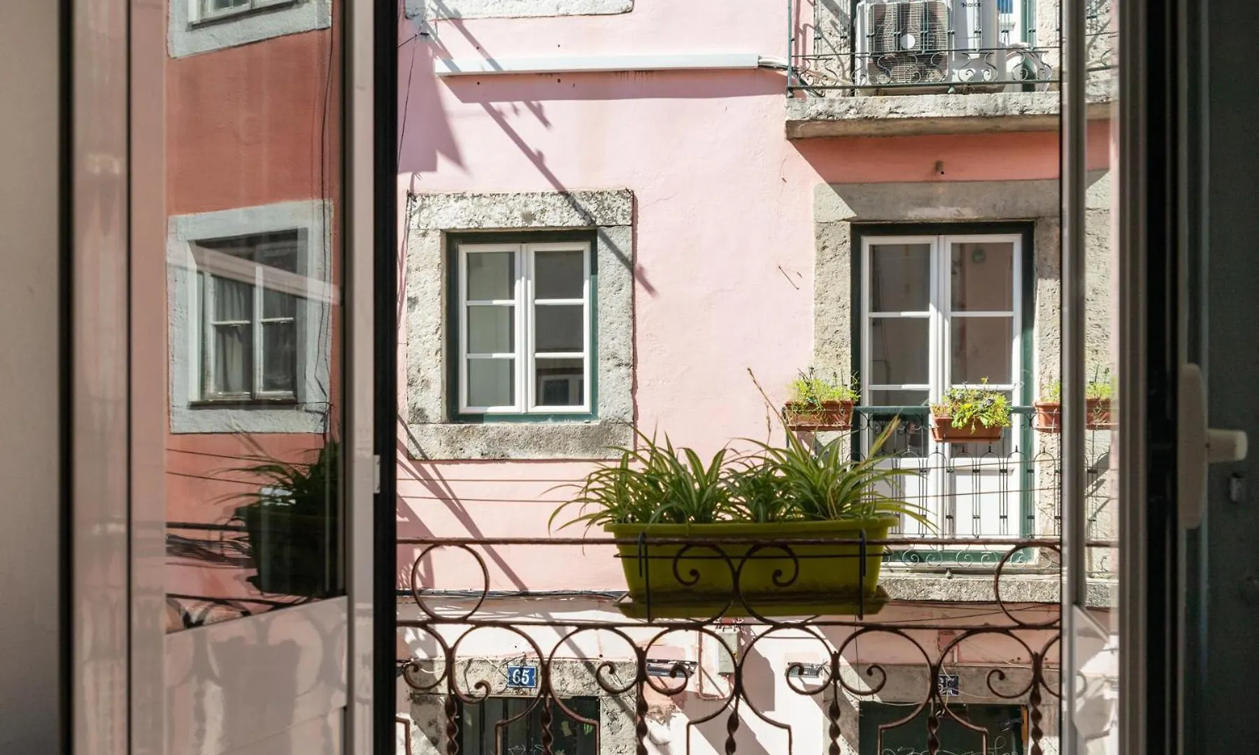 Apartment In Bairro Alto 1 - Lisbon Charm